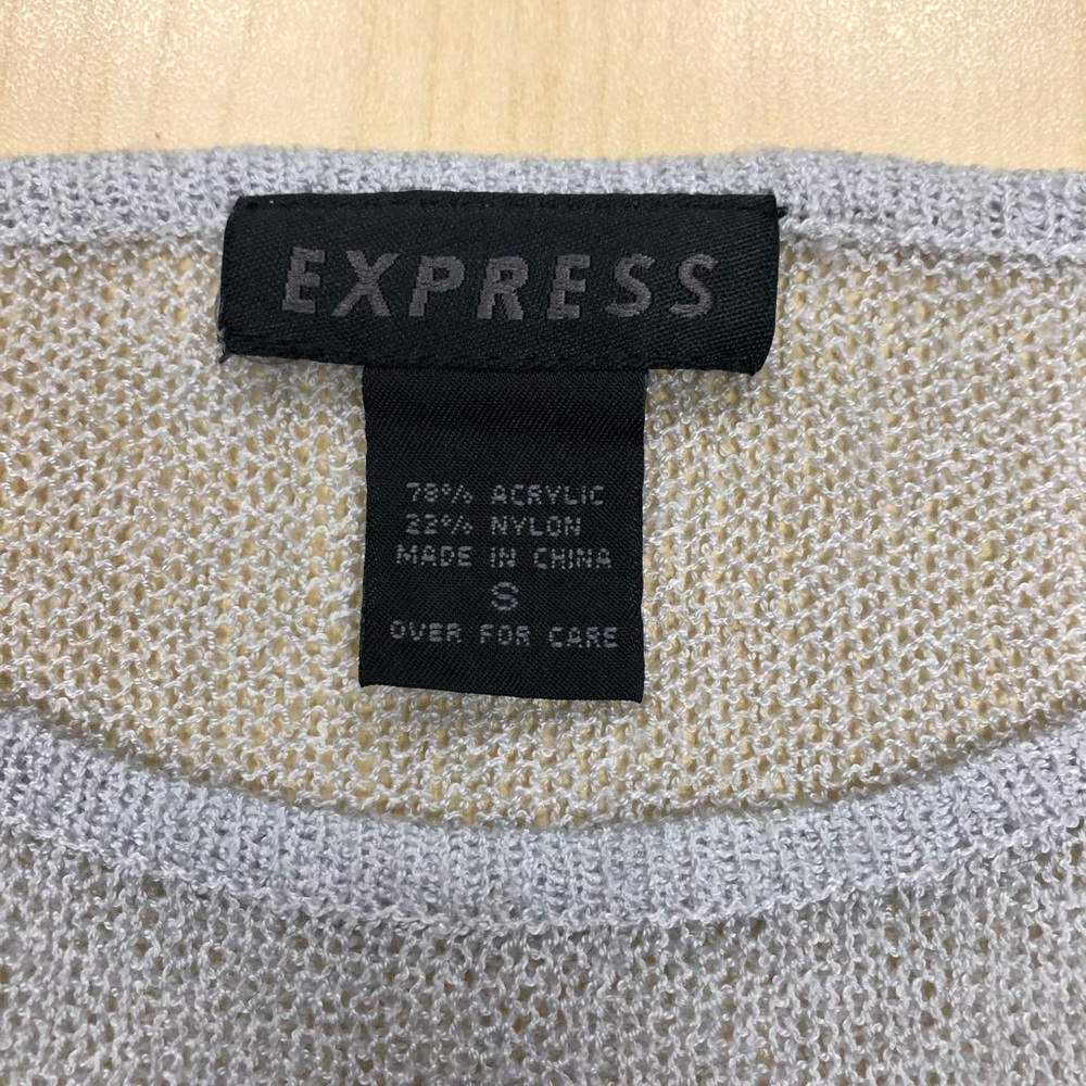 Express Light Silver Top Size Small - Picture 3 of 6